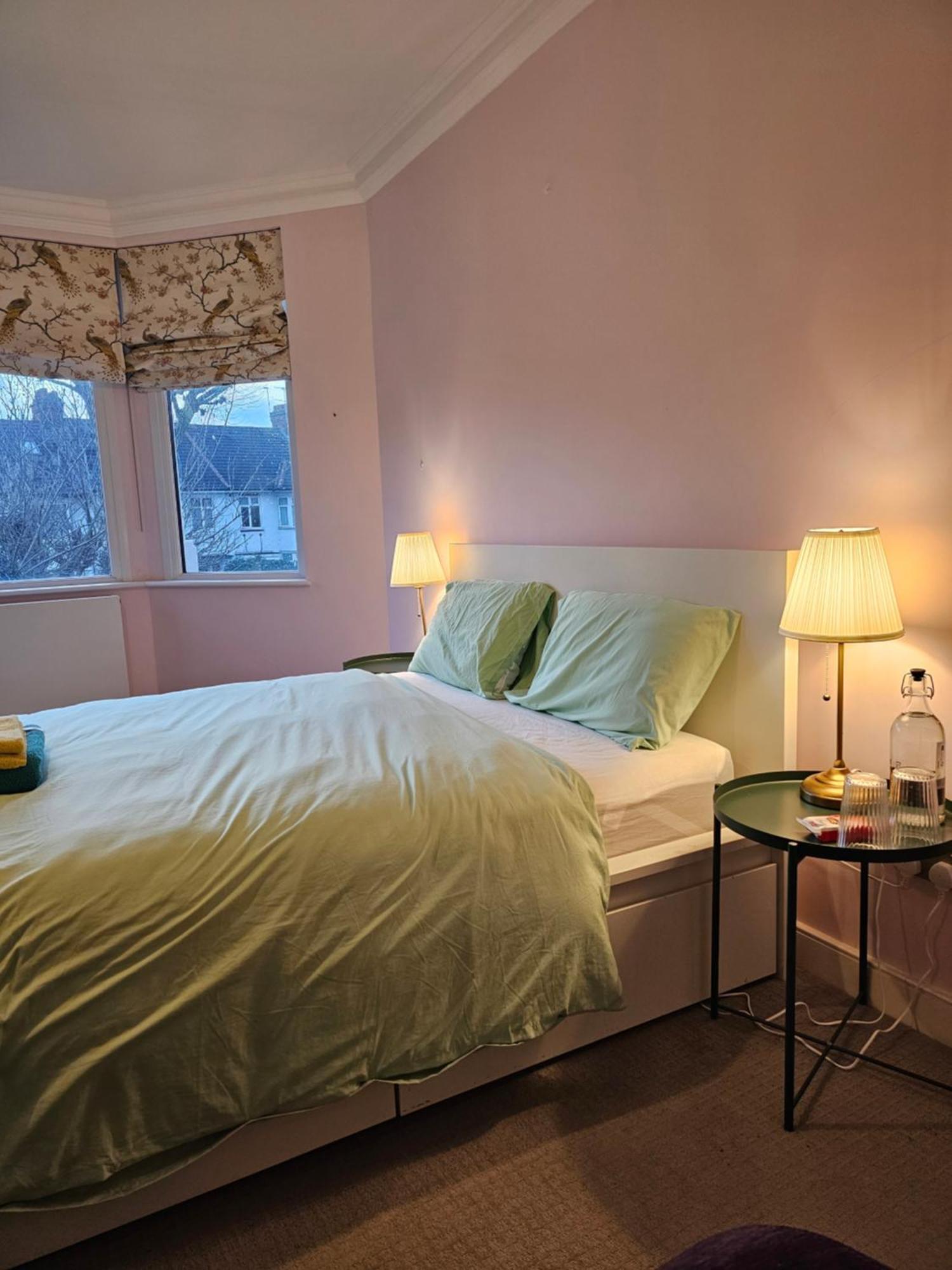 Brentford House Bed and Breakfast Eksteriør billede